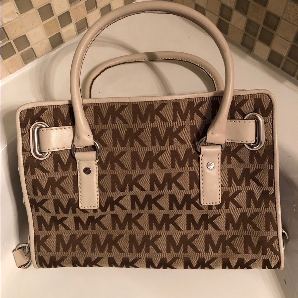 Michael Kors Authentic Purse - image 5